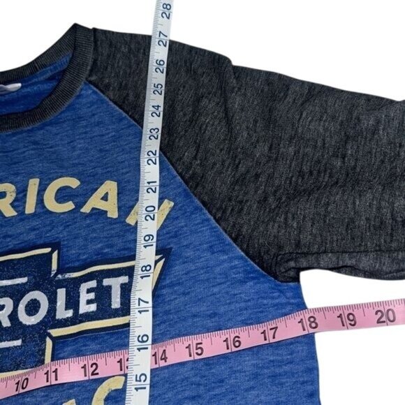Chevrolet American Classic Logo Sweatshirt S Blue & Gray Raglan Sleeves GM Offic - Picture 6 of 6